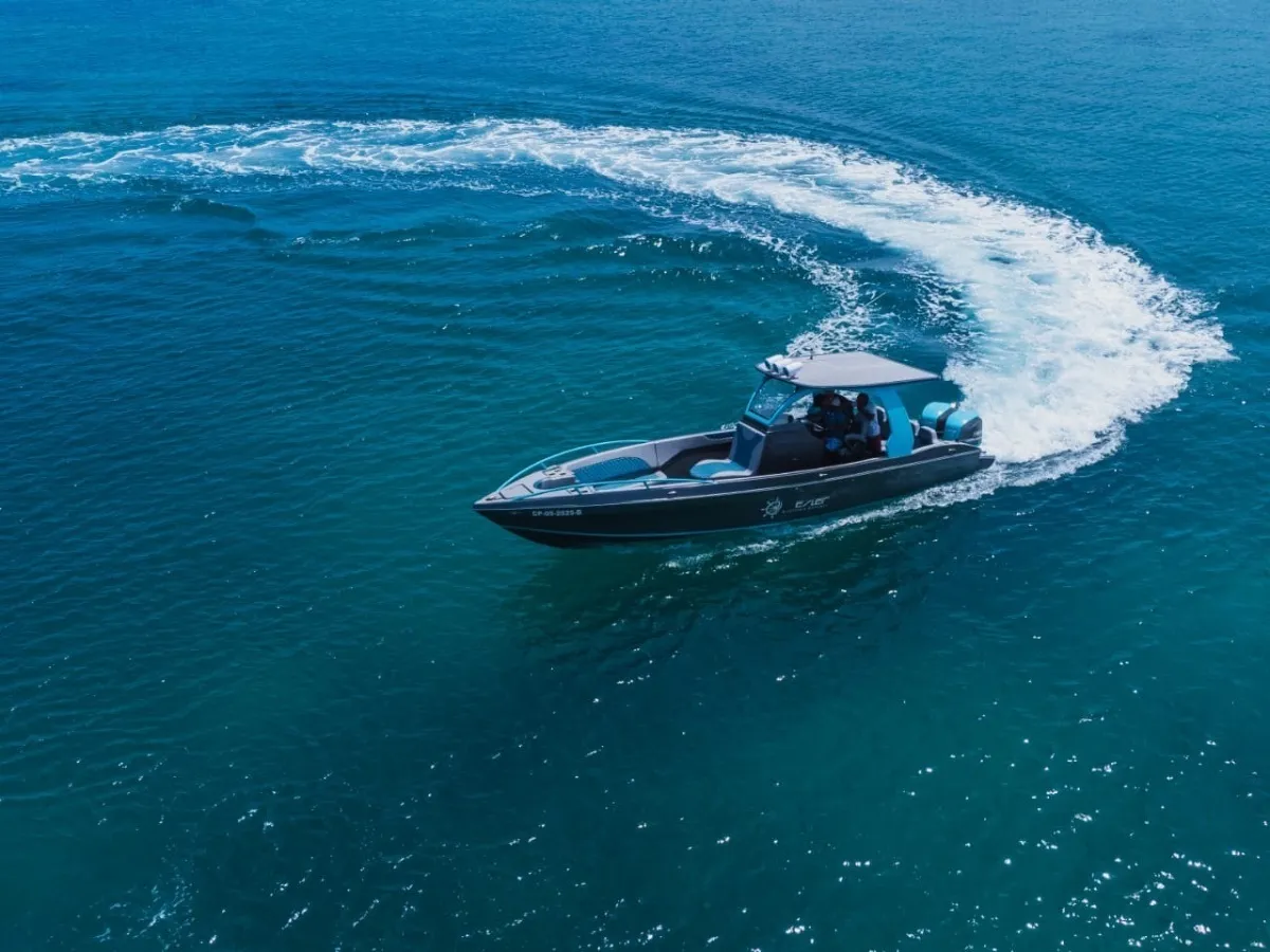 RECORRIDO ISLA EN BOTE DEPORTIVO 32 PIES